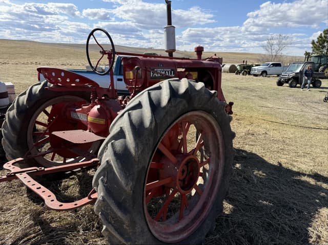 Image of Farmall F-20 equipment image 3