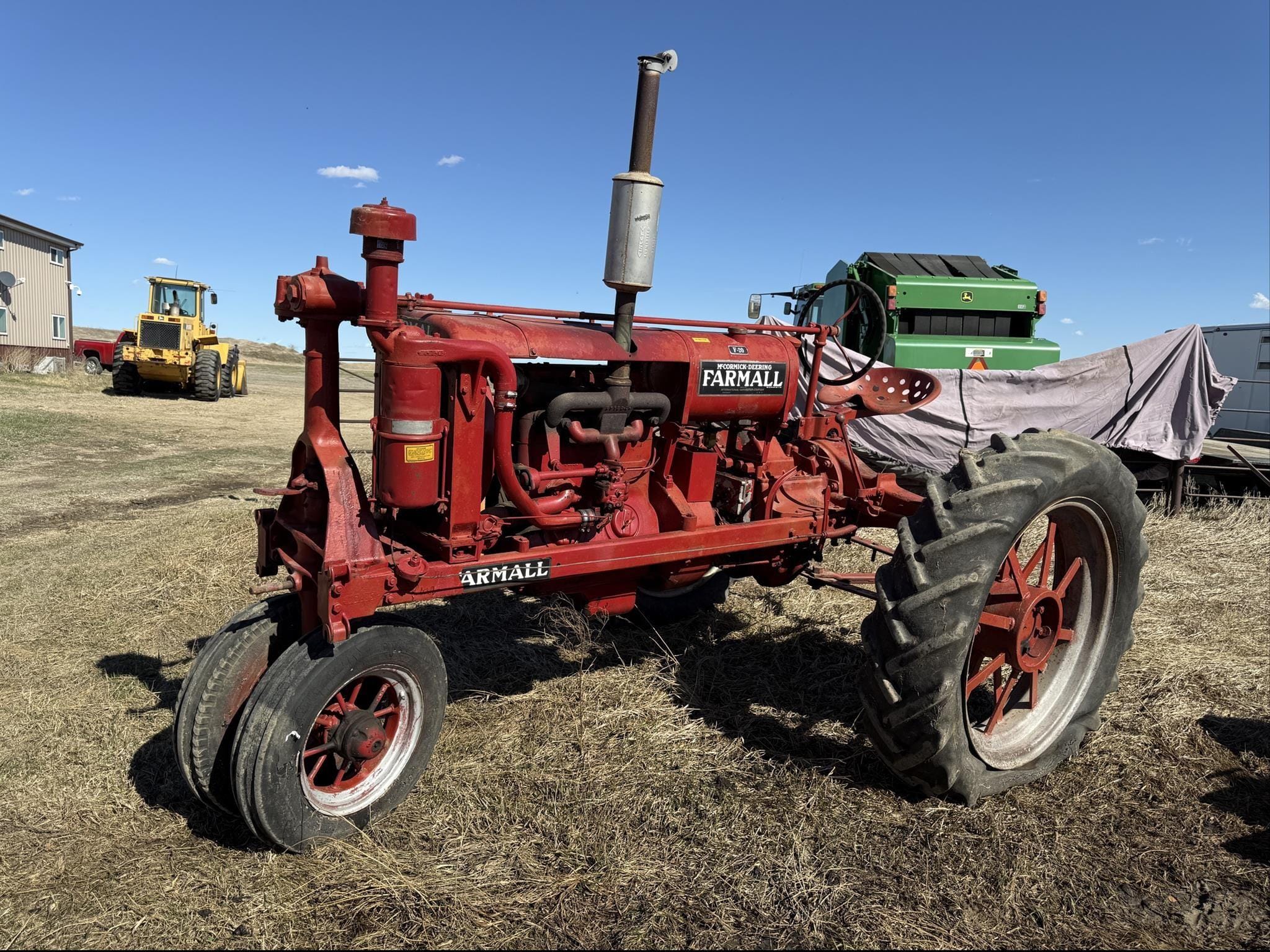 Farmall F-20 Equipment Image0