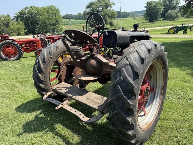 Image of Farmall F-20 equipment image 3