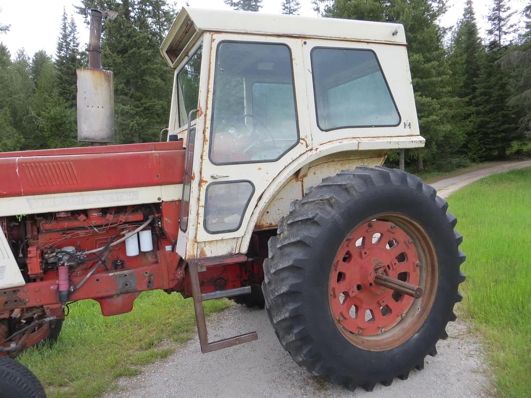 Image of International Harvester 1066 Primary image