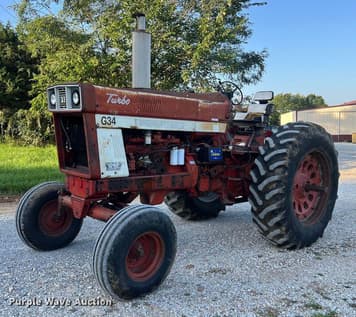 Main image International Harvester 1066