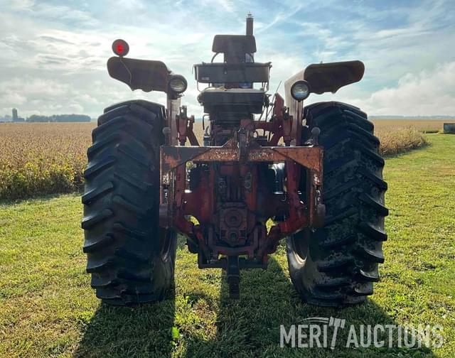Image of International Harvester 1256 equipment image 3