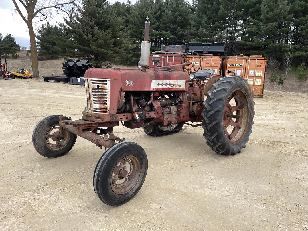 Image of Farmall 300 Primary image