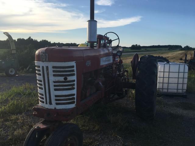 Image of Farmall 450 equipment image 3