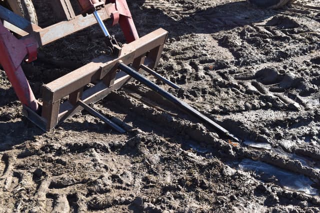 Image of International Harvester 460 equipment image 3