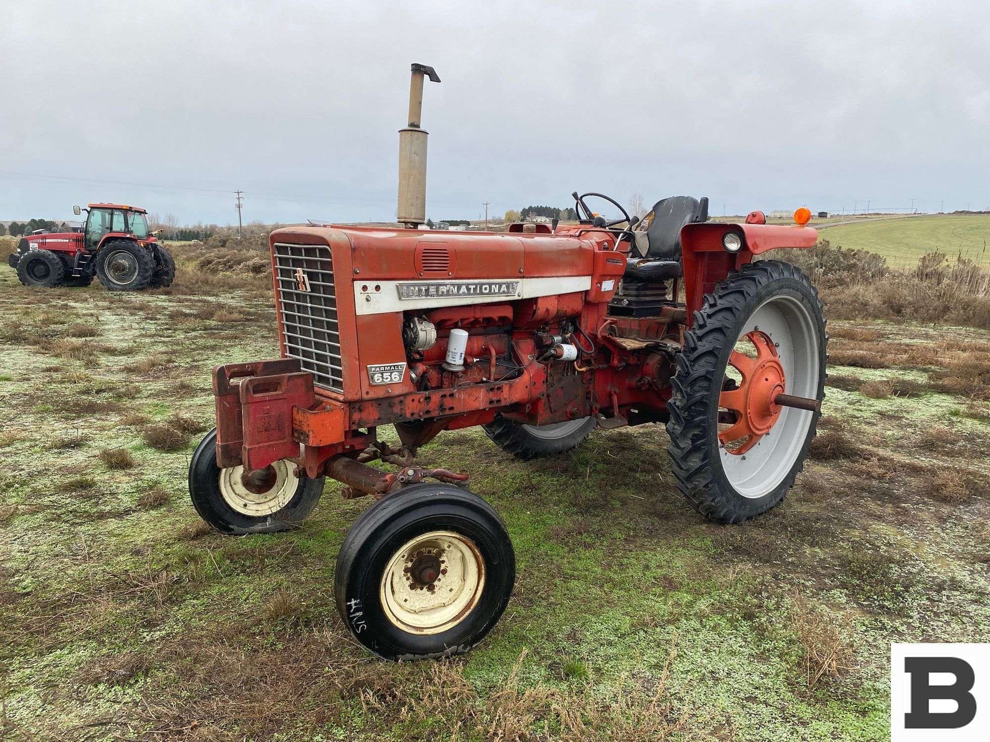 International Harvester 656 Equipment Image0