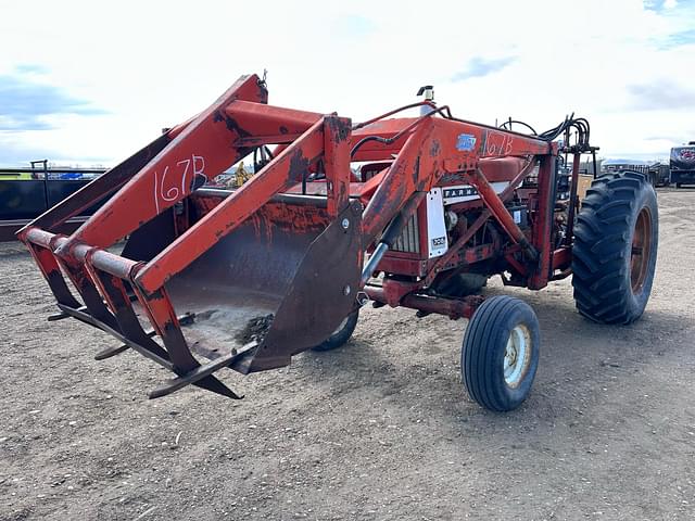 Image of International Harvester 706 equipment image 2