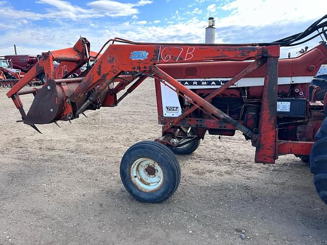 Image of International Harvester 706 equipment image 4