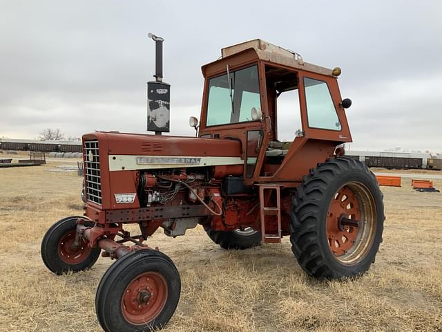 Image of International Harvester 756 equipment image 1