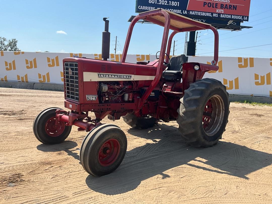 Image of International Harvester 756 Primary image