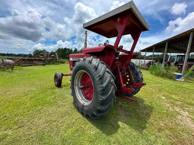 Image of International Harvester 856 equipment image 3
