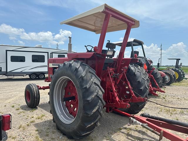 Image of International Harvester 856 equipment image 3