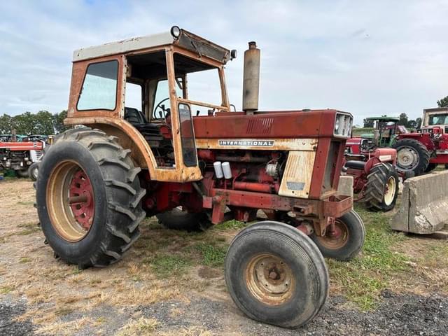 Image of International Harvester 966 equipment image 1