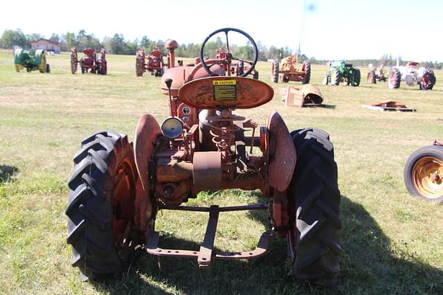 Image of Farmall A equipment image 1