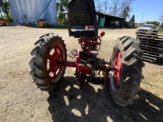 Image of Farmall C equipment image 4