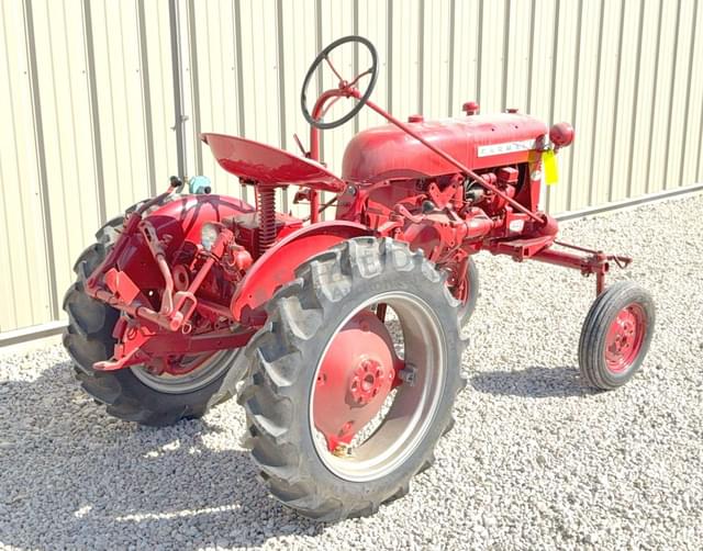 Image of Farmall Cub equipment image 4