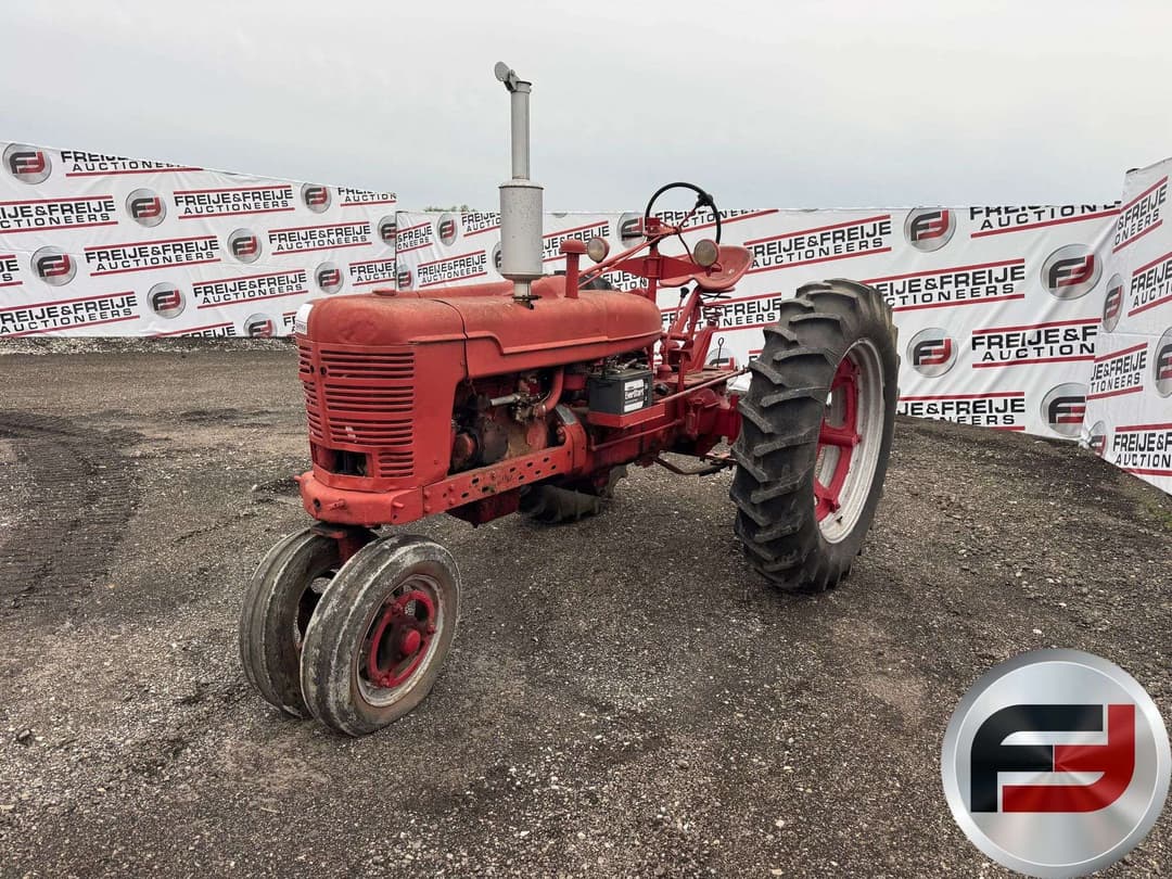 Image of Farmall H Primary image