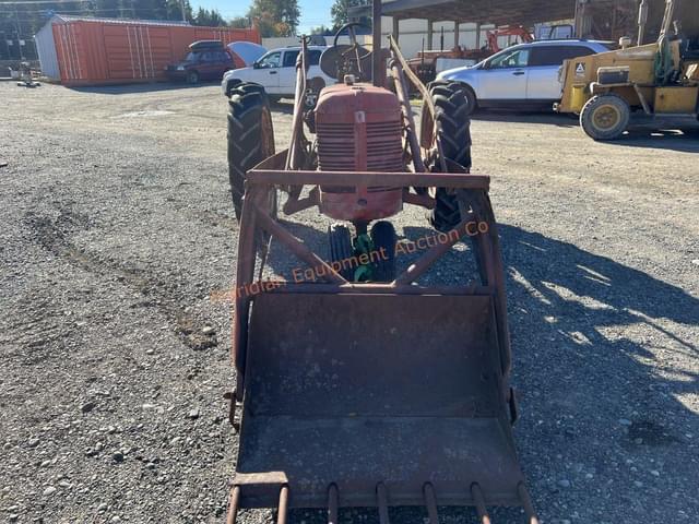 Image of Farmall H equipment image 1