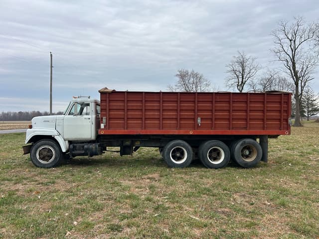 Image of International Fleetstar equipment image 1