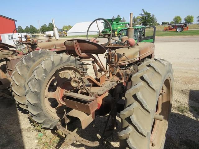 Image of Farmall H equipment image 4