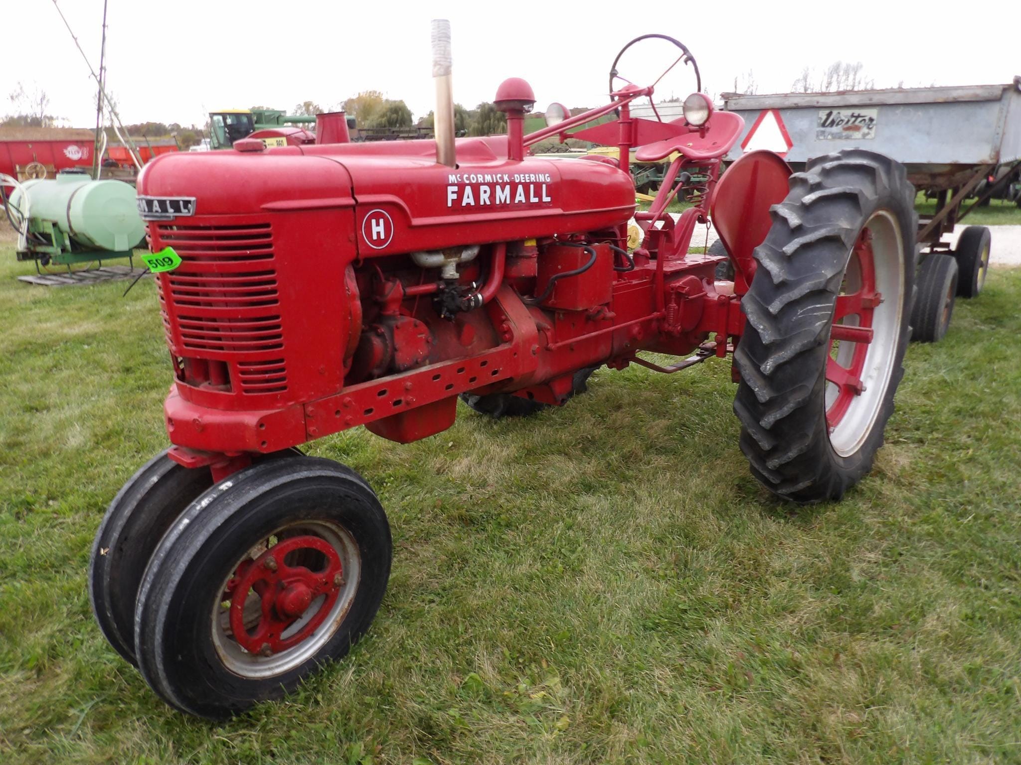 Farmall H Equipment Image0