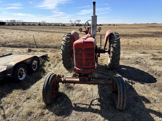 Image of International Harvester H equipment image 1