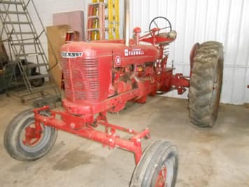 Main image Farmall H