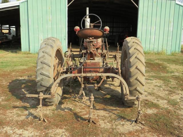 Image of Farmall H equipment image 4