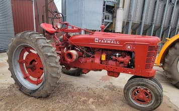 Main image Farmall H