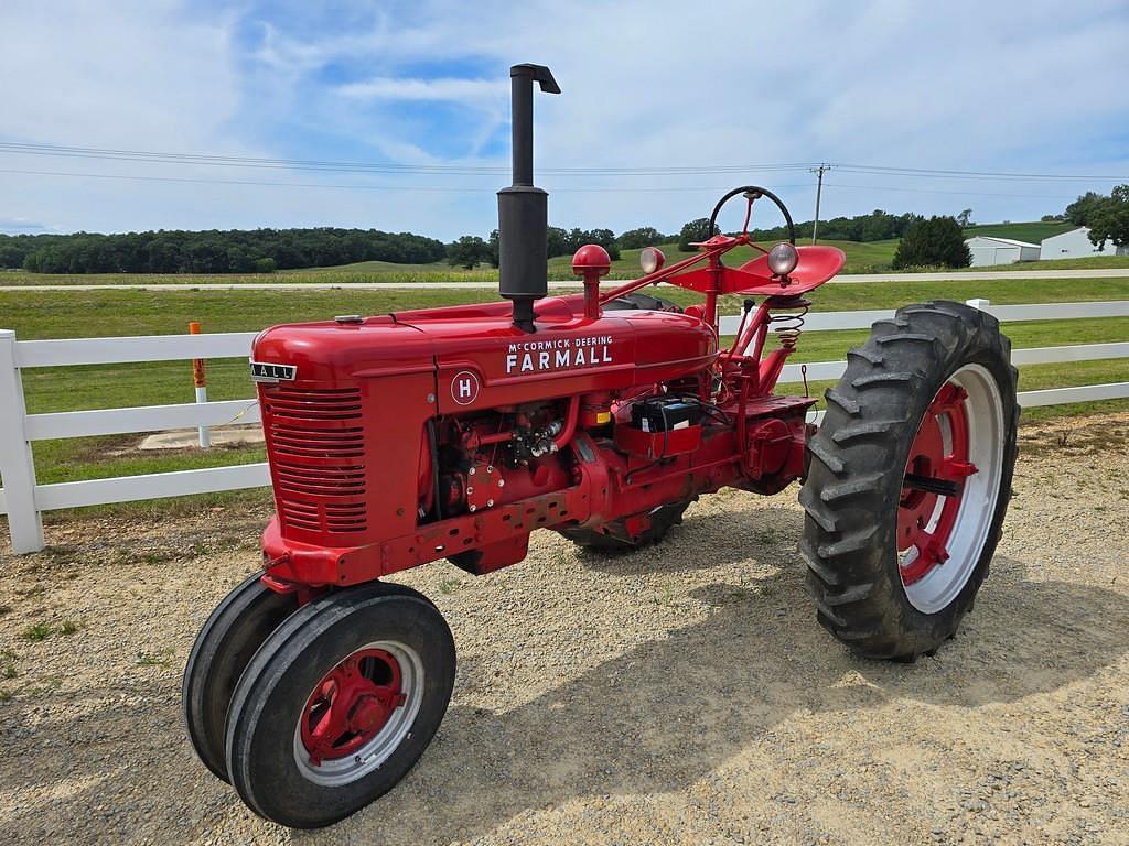 Image of Farmall H Primary image