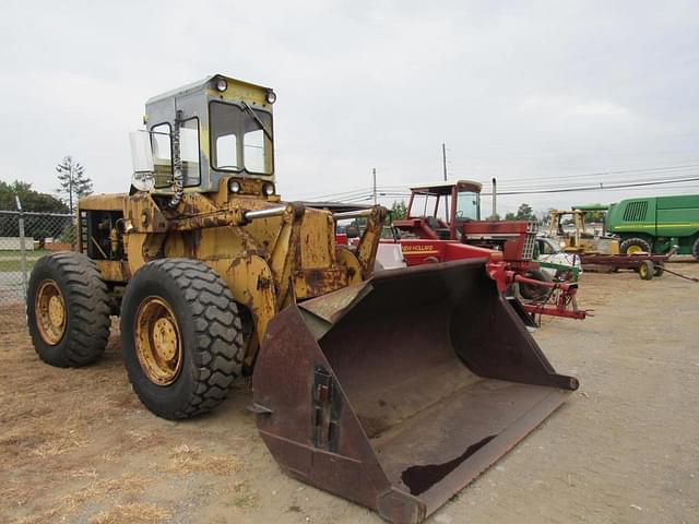 Image of International Harvester H90 equipment image 2