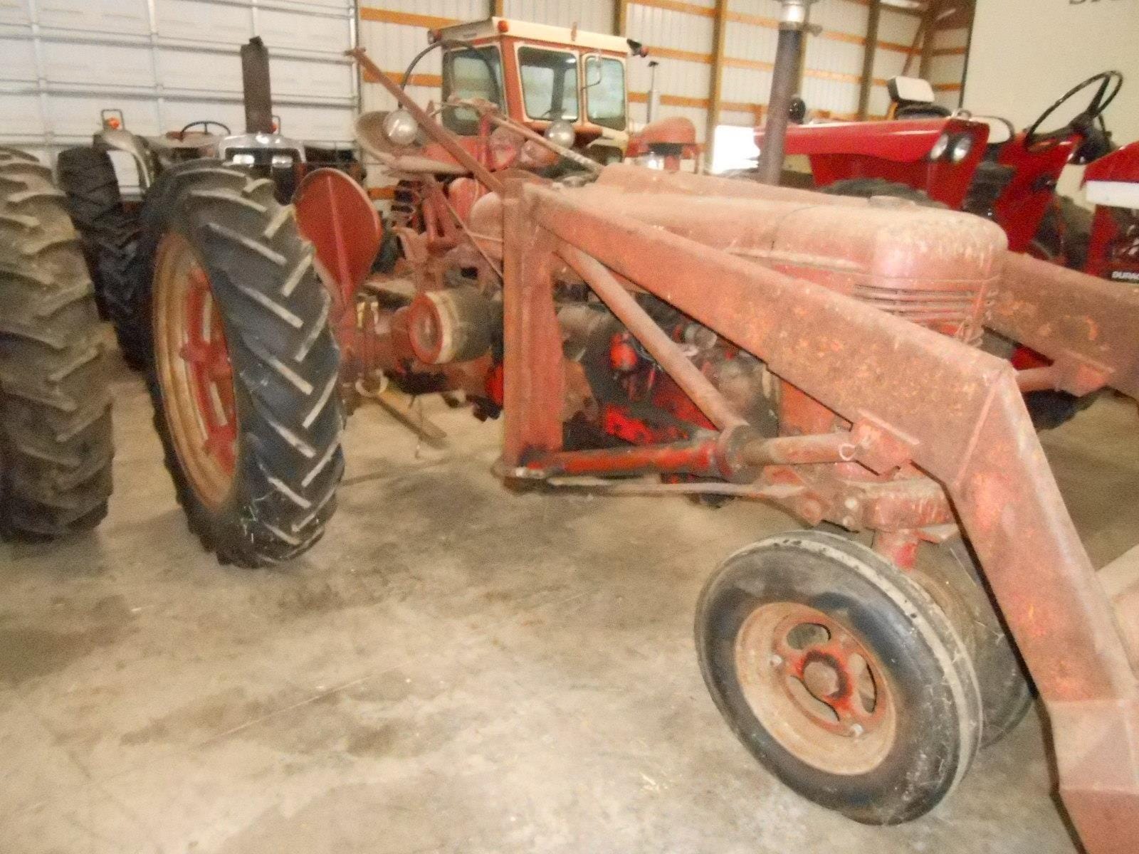 Farmall H Equipment Image0