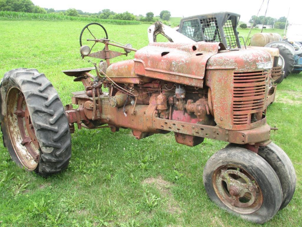 Main image Farmall H