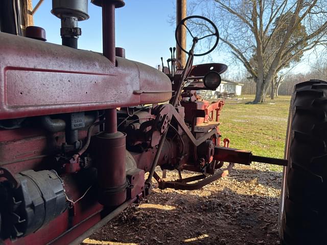 Image of Farmall Super C equipment image 1