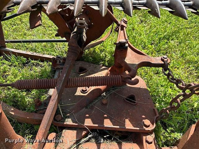 Thumbnail image International Harvester 100 9