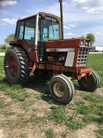 Main image International Harvester 1086