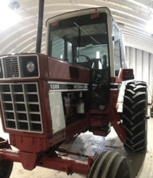 SOLD - International Harvester 1086 Tractors with 5,727 Hrs | Tractor Zoom