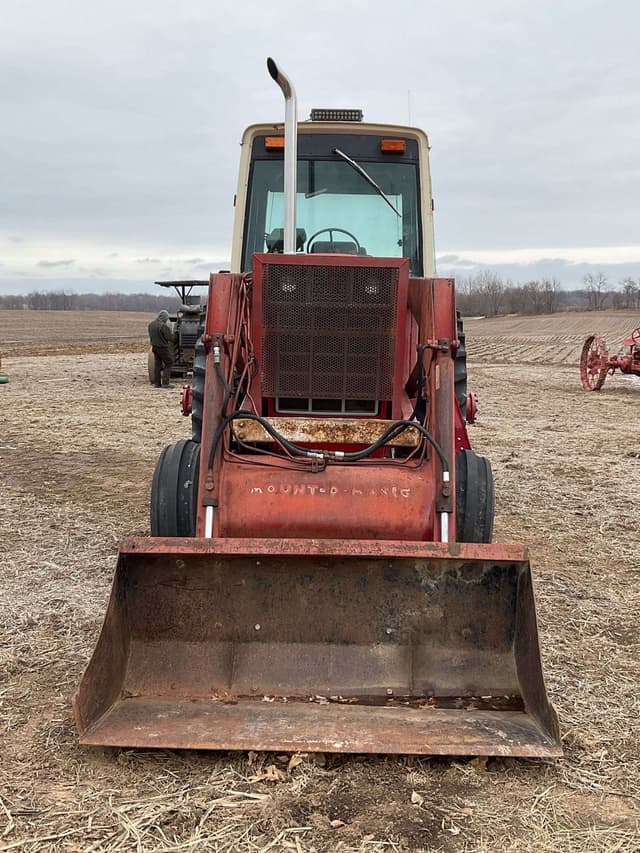 Image of International Harvester 1086 equipment image 1