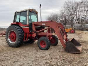 International Harvester 1086 Image
