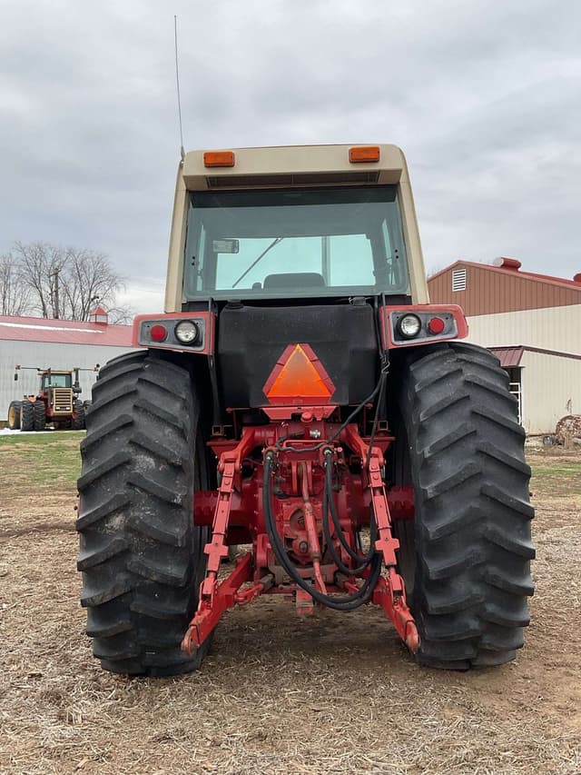 Image of International Harvester 1086 equipment image 3