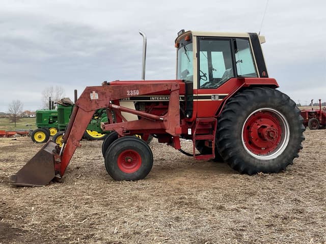 Image of International Harvester 1086 equipment image 2