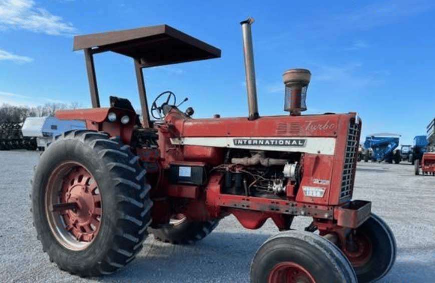 Main image International Harvester 1256