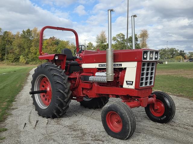 Image of International Harvester 1468 equipment image 2