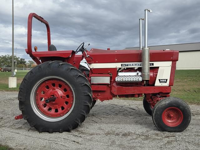 Image of International Harvester 1468 equipment image 3