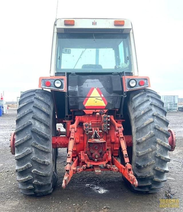 Image of International Harvester 1586 equipment image 3