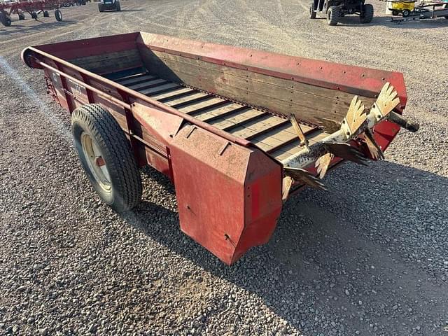 Image of International Harvester 175 equipment image 3