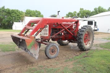 Main image International Harvester 400