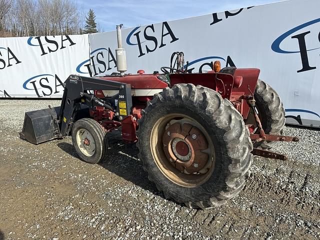 Image of International Harvester 444 equipment image 2