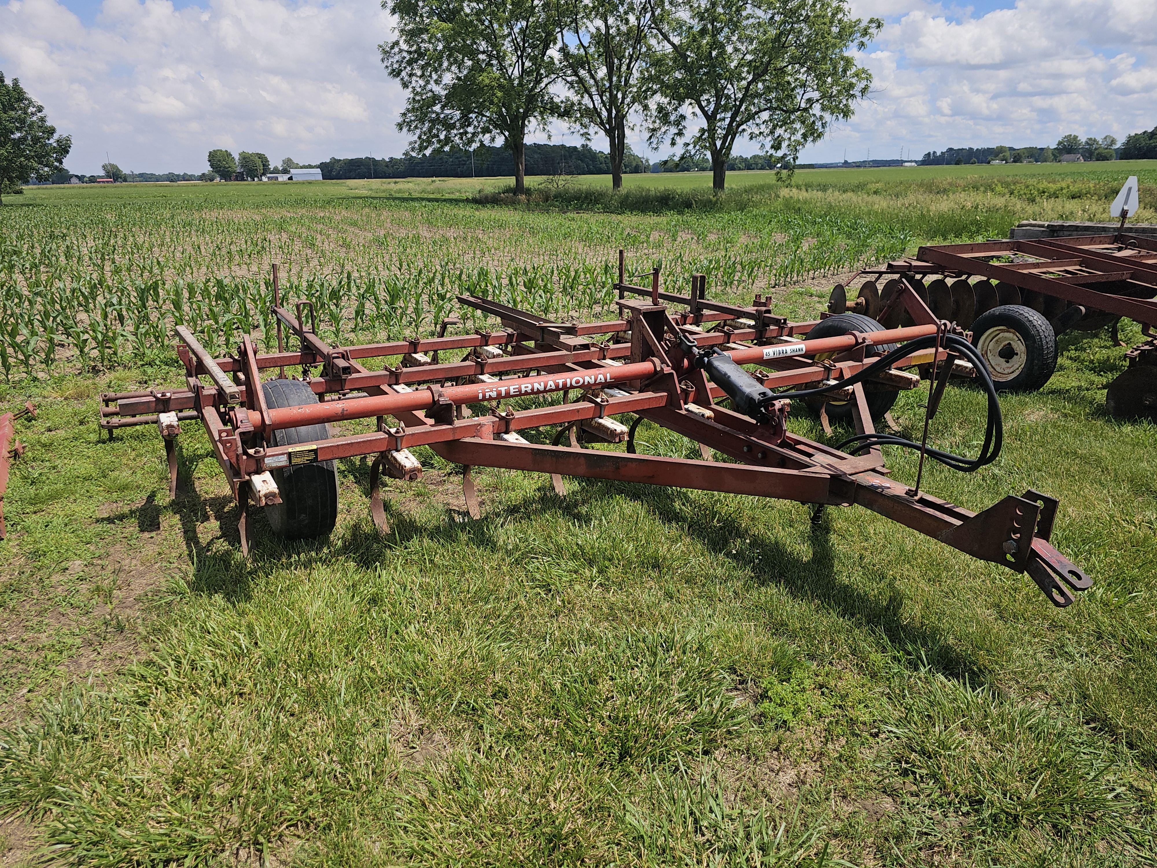 Main image International Harvester 45