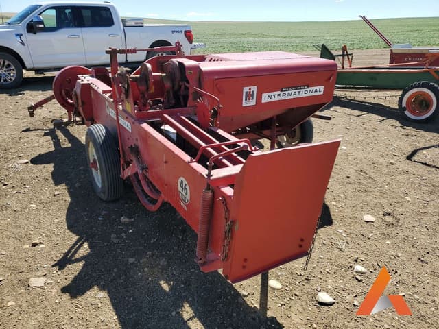 Image of International Harvester 46 equipment image 2